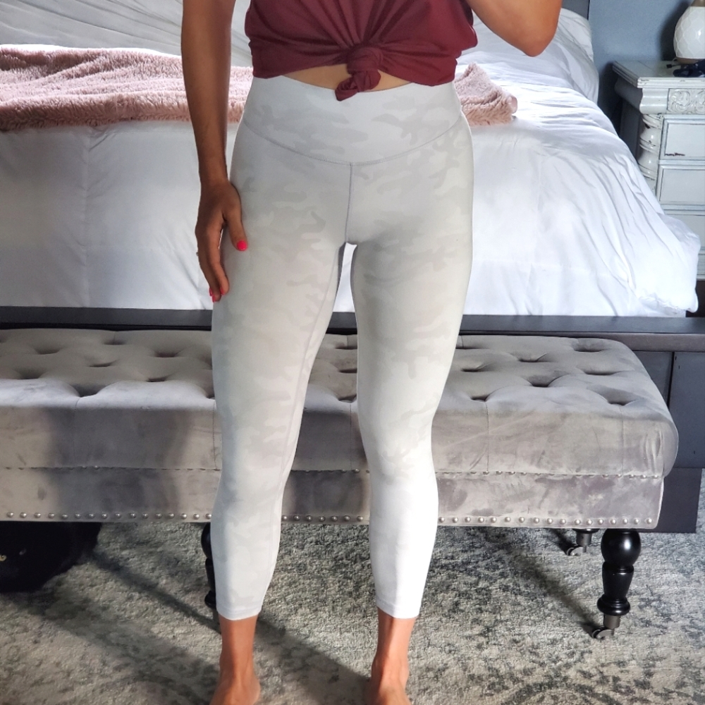 P'tula white stealth camo legging - Picture 14 of 16